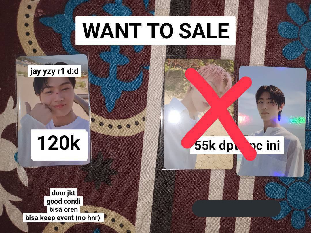 moonluvieee's tweet photo. AYO DONG BELI SAYA GA PUNYA UANG🥲🥲🥲 https://t.co/njXAwgBaGl