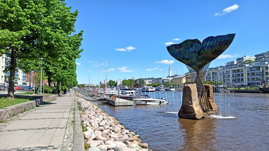 Erika.vtl tweet media