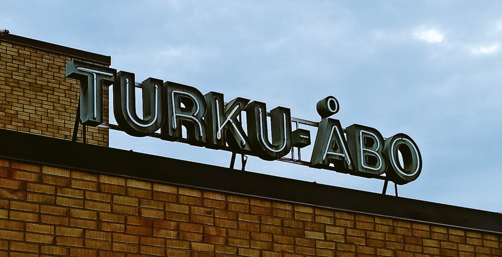 Super nice vibes in #Turku 😍🏰🇫🇮

Warming up for the first day of #elmi2022 conference 🔬🦠
Looking forward to meet wonderful #microscopy people and learn about newest #optics advancements! 

#Finland #PhDlife #eurobioimaging