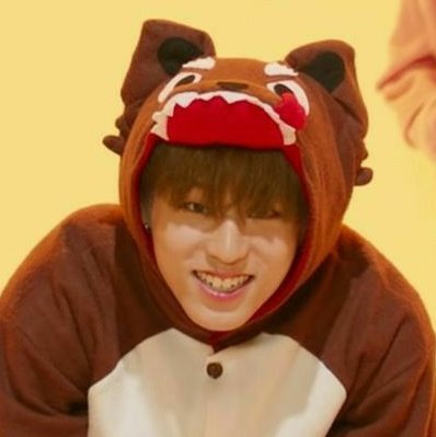 njenoleex's tweet photo. guys mau tanya ini org namanya siapa dr grup apa mkshh lucu bgt https://t.co/ETrsne4McA