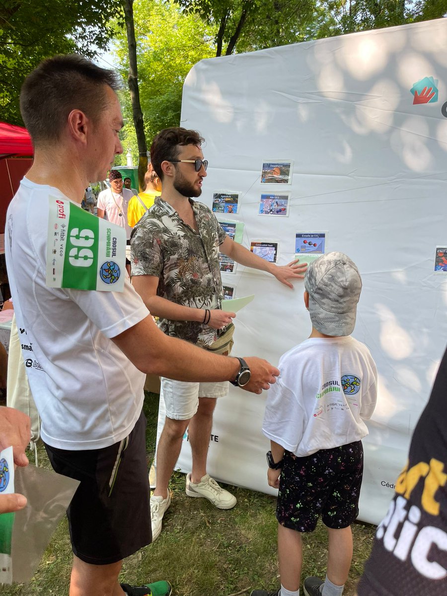 EU_CONEXUS's tweet photo. On 5th June #WorldEnvironmentDay 🌳🌍 was celebrated the #CrossOfChange event dedicated to raising awareness on #climatechange, organized by @UTCB_RO &amp; #EUCONEXUS

A groundbreaking event for promoting #sustainability and addressing #climateissues
#OnlyOneEarth 💚 https://t.co/QdWdhR7VHM