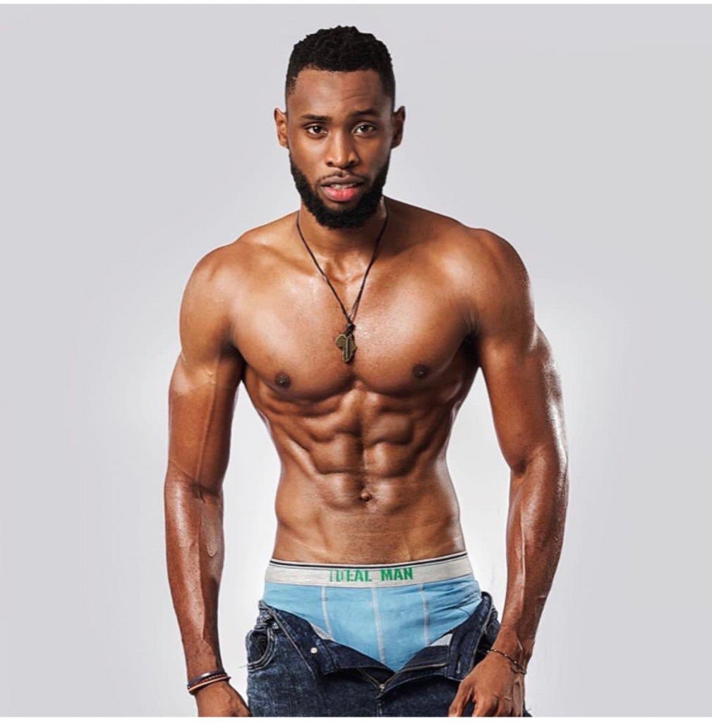 looluu06's tweet photo. @CalvinKlein @theemmanuelumoh would sure be the best model for your business 💯 https://t.co/cfRrcToGEG