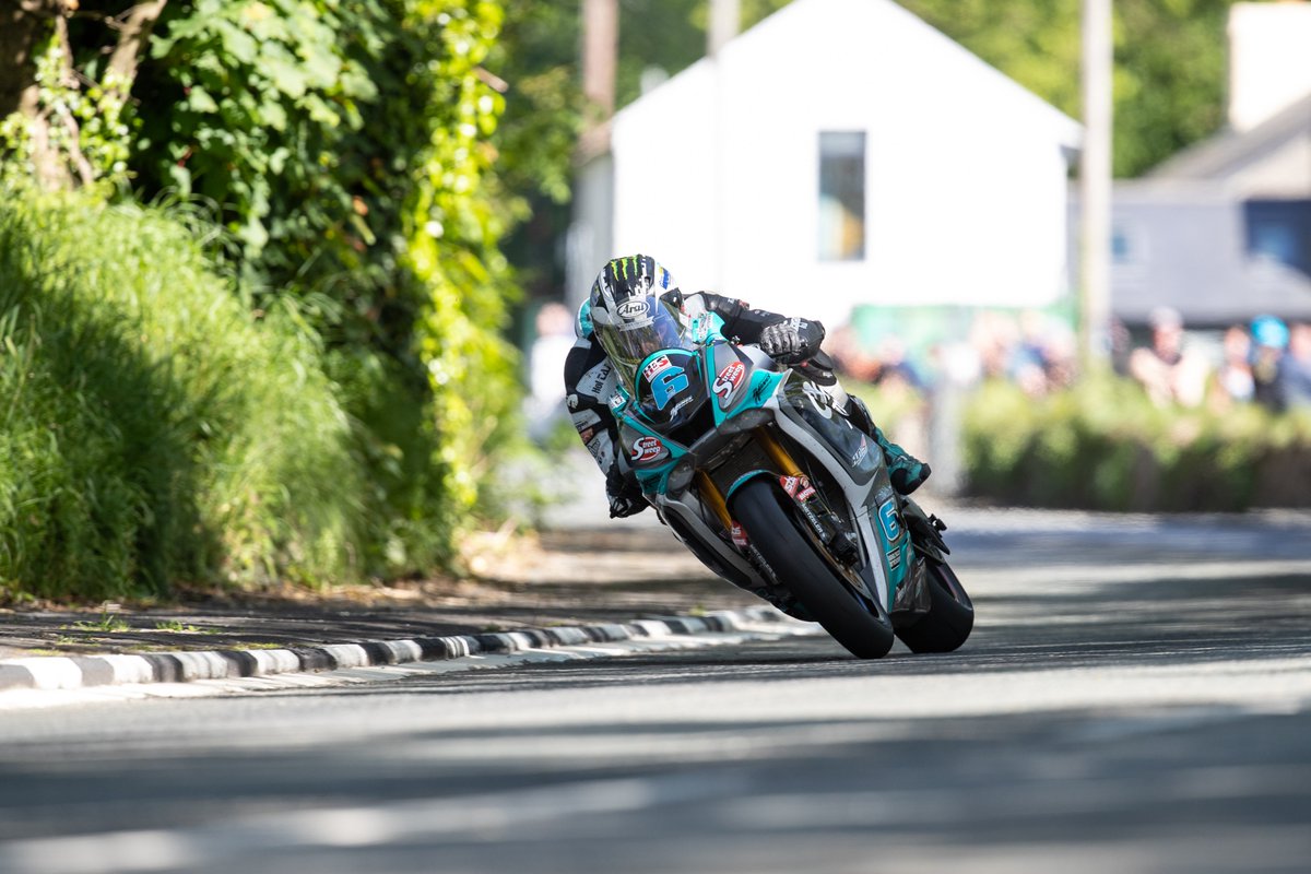 The Winner of the @MonsterEnergy Supersport TT Race 1 by 3.6seconds, is @M_Dunlop3, making that 20 TT race wins and 8 Supersport victories 🏆 #TTLive #IomTT #TT2022