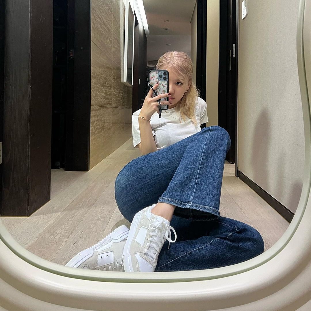 dohyunvnz's tweet photo. I'm not everything I want to be, 
but l'm more than I was, and l'm still learning. https://t.co/iplJB9PIgz