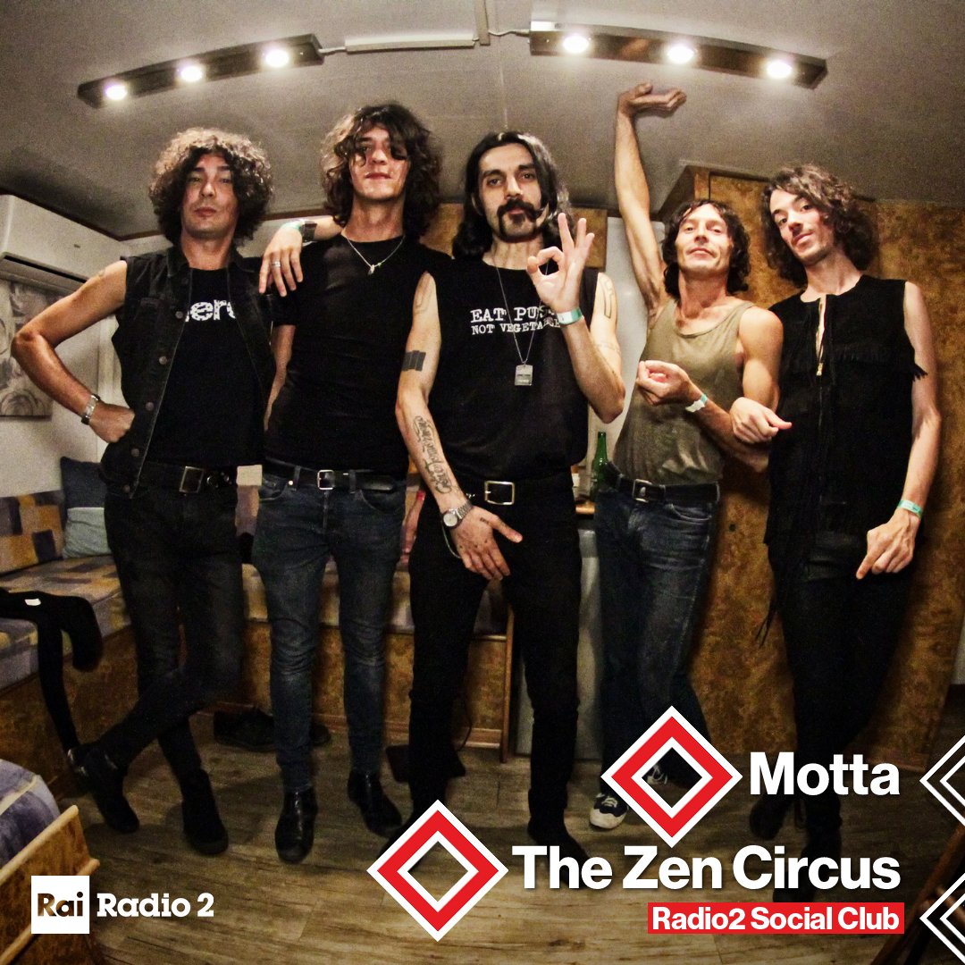 Oggi, #7Giugno, ospiti a #Radio2SocialClub <a href="/ernieassa/">ernesto assante</a> e @Ginocastaldo, <a href="/zencircus/">The Zen Circus</a> e <a href="/mottasonoio/">Motta</a> 🎉  

ON AIR dalle 10:30 alle 12 su #RaiRadio2 📻 bit.ly/AscoltaRadio2  
E in video su <a href="/RaiPlay/">RaiPlay</a> 🖥 bit.ly/GuardaCheRadio