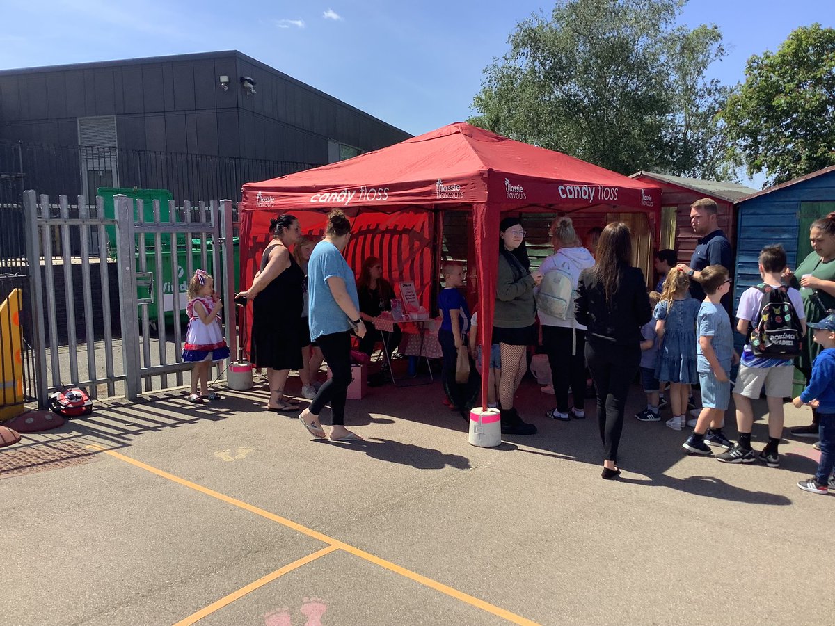 HandleHorizon's tweet photo. A bit more from our jubilee event… https://t.co/8zejrTE6D7