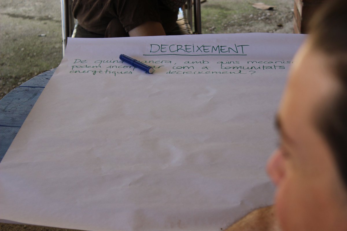 📍L'última parada del #VOLT5 és a Manresa.

Som a l'@AteneuLaSequia parlant sobre comunitats energètiques des de l'anàlisi sobre la governança, els obstacles, els impactes, el decreixement i les estratègies per combatre la pobresa energètica.

#TerritorisEnLluita