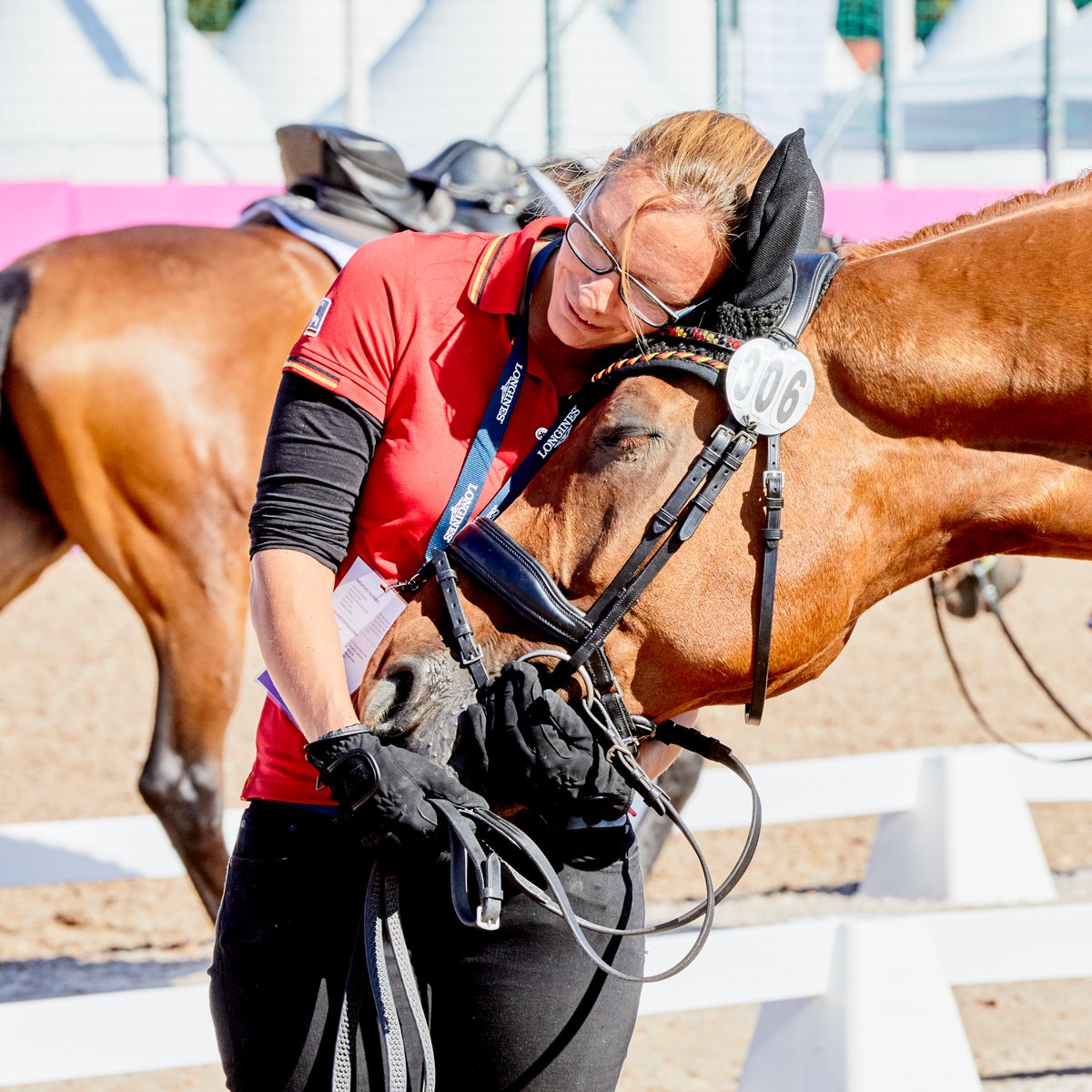 FEI_Global's tweet photo. “What we once enjoyed and deeply loved we can never lose, for all that we love deeply becomes part of us.” - Helen Keller

Has your life been blessed by a special four-legged friend no longer with us? 🐴❤️

📸© FEI/ Liz Gregg https://t.co/GkAnXMKF2W