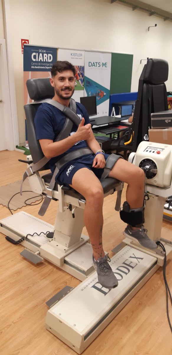 Una vez + agradecemos a <a href="/SpyrouKostas/">Kostas Spyrou</a> <a href="/UCAMSportCenter/">UCAM Sports Center</a> <a href="/UCAM_CIARD/">CIARD-UCAM</a> por seguir de primera mano la recuperación de nuestro <a href="/93_jordi/">jordi hernandez</a> ya recuperado de su operación de Menisco y Ligamento de Rodilla, operado con éxito hace 5meses y ya preparado para iniciar su vuelta a la competición