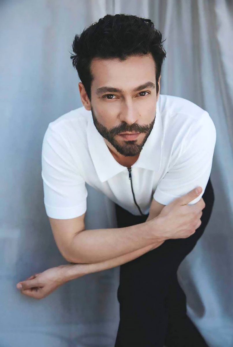 ekin koç gifs (@ekocgifs) on Twitter photo 