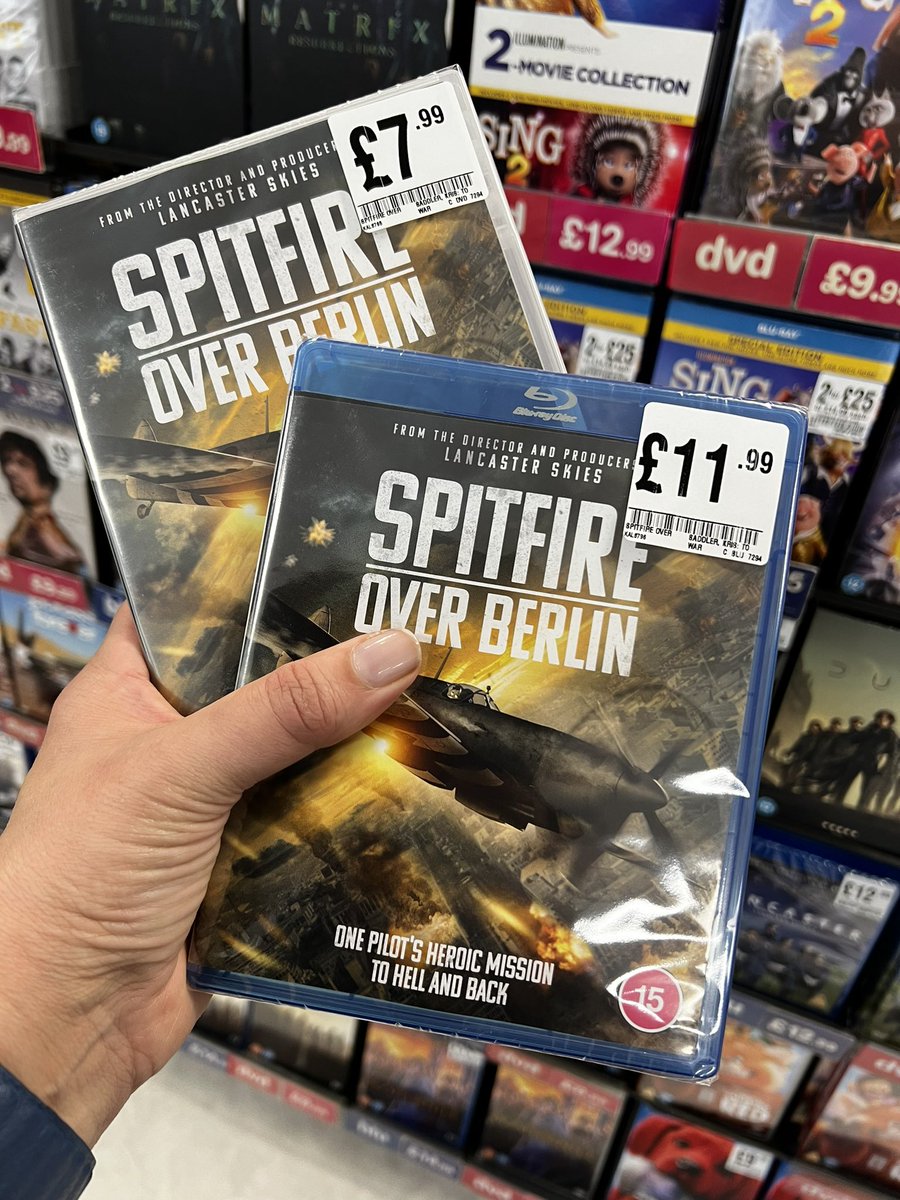 hmv Lincoln tweet media