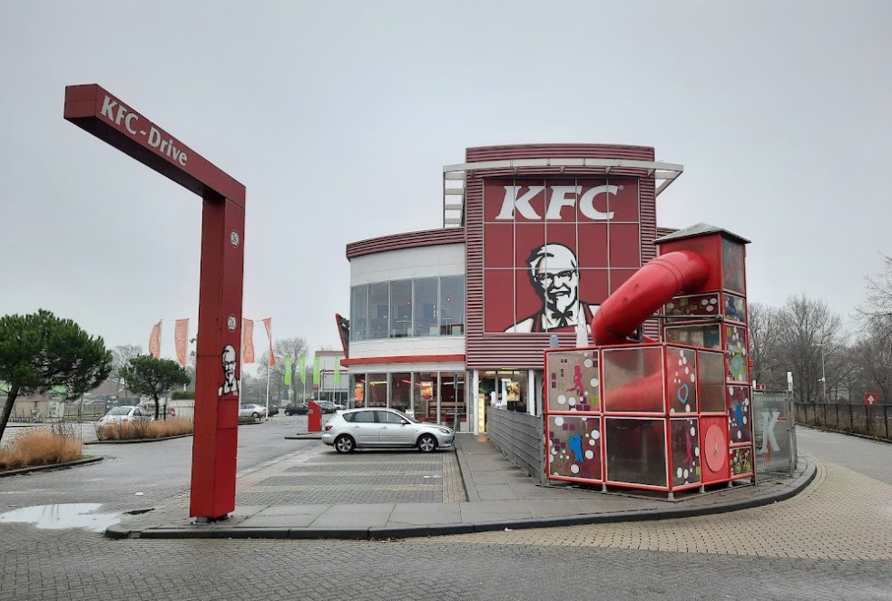 Horeca Medewerker Fastfood KFC #Roosendaal 

Bekijk hier de #vacature: 
vacatures-roosendaal.nl/vacature/horec…