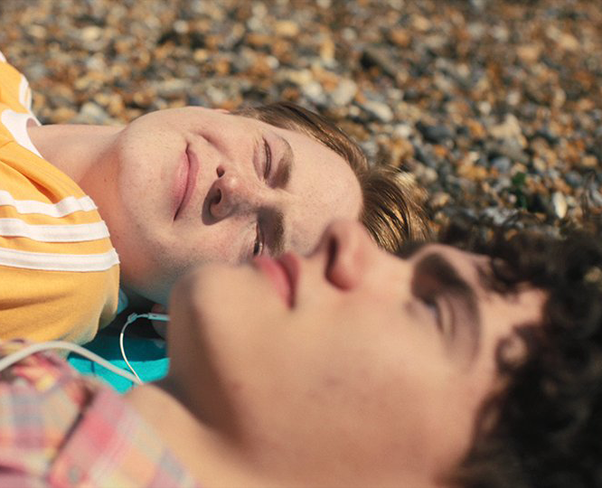 NetflixUK's tweet photo. Reminder: Today is your last chance to vote for your favourite Netflix titles (including Heartstopper 🍂 and Bridgerton 🐝) at this year's National Television Awards. 

Voting closes at 11pm! ⬇️⬇️⬇️ 

https://t.co/SPBO8LoFj1 https://t.co/07aQOSLdME