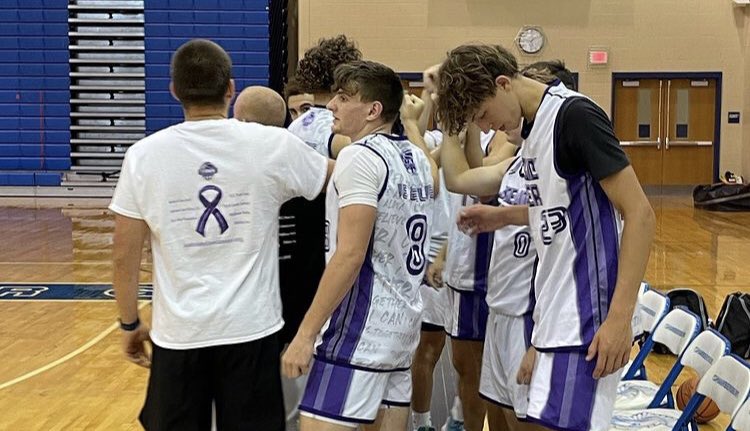 SidelineTBT's tweet photo. This weekend Sideline Cancer hosted an AAU Tournament that brought together the likes of York Ballers and Western PA Elite to play for something Bigger Than Basketball. They played for Priscilla Bonica and raised money in honor as she heroically battles brain cancer. https://t.co/18TDD01OHA