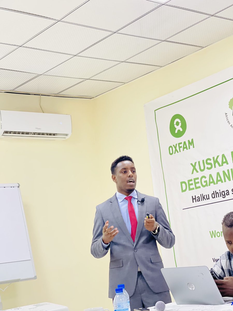 sosconteam's tweet photo. #WorldEnvironmental_day2022
#Theme only One Earth @Caalim30-Mohamed Alim, Director of @sosconteam  presented the Engagement of Civil society organizations in Climate change and Environment.@OxfamInSOM @Sida @UNDPSomalia https://t.co/NdaTtraWSt