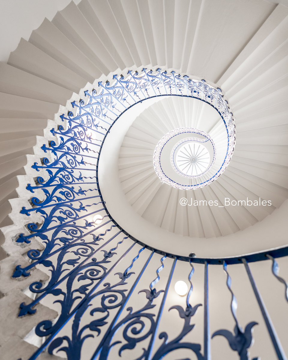 Situated in the #QueensHouse in #Greenwich, the #TulipStairs is a pretty spiral staircase with ornate, wrought iron details. It was also the first geometric, self-supporting spiral in the country. 🌀 #London 
<a href="/visitlondon/">Visit London</a> <a href="/TQHGreenwich/">The Queen's House</a>