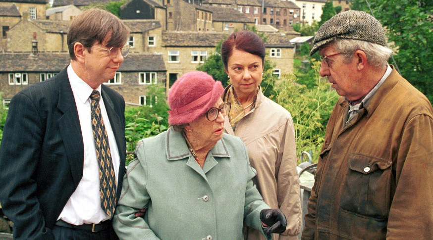ATVToday's tweet photo. Thora Hird's 'Last of the Summer Wine' car goes up for sale; https://t.co/BYjKAoAd1G #BBCComedy #UKTV #GoldChannel #LOSW #LastOfTheSummerWine #ThoraHird https://t.co/xuGKzpBv9V