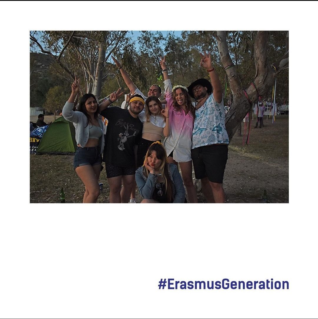 esnsamsun's tweet photo. 🏖 CHILL’NESS VI 🏖

It was such a pleasure for us to come together with all the ESNers and Erasmus students around Turkey. We've enjoyed the beauty of Foça, Izmir for 3 days.

#ErasmusGeneration #ESNsamsun #ChillNess #Izmir #THISisESN https://t.co/ElLzdXWjuu