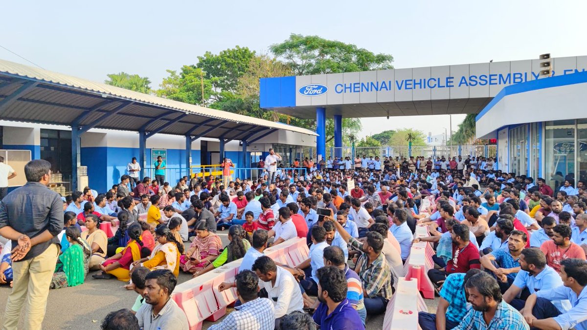 16Naveen14's tweet photo. Retain all 2700 employees and save their livelihood as Henry Ford says
"You can take my factories,burn up my buildings,but give my ppl &amp; I'll build the business right back again"
#savechennaifordemployees
#JobisOurDemand
@Ford 
@jimfarley98
@mkstalin 
@Udhaystalin 
@EPSTamilNadu https://t.co/xg13pDBKcp