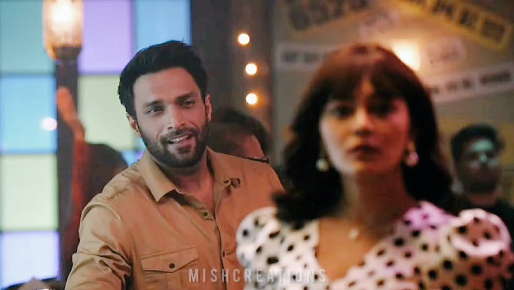 loves_unflower's tweet photo. Mere ko v aaj #MoLi ki badi yaad aa rahi hai 😂😹
Chalo abb sachi sachi batana Nayani @HeyYou_StayOut ko chod ke aur kaun kaun Balli lover hain yaha 😉👍🤣😹💖
#MoRan
#ZiddiDilMaaneNa https://t.co/ITYlF7GG6l
