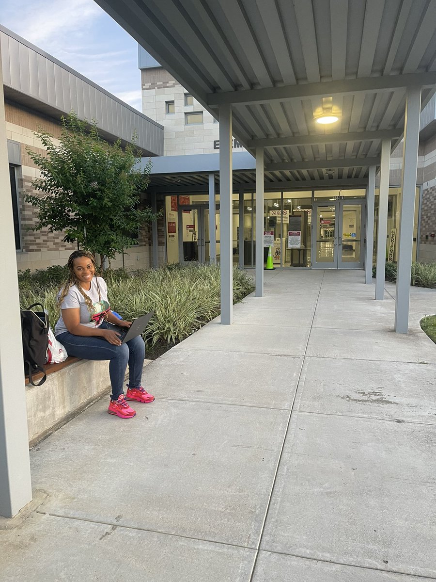 BSLewis91's tweet photo. When your Site Coordinator is waiting at the door for you! #WaitingAndWORKING #OPENopenOpen @KeterahGoosby #CampJohnsonisREADY to welcome our campers! @JohnsonES_AISD @IntotheFuture22 #AldineFuture #6AMvibes https://t.co/tvRZMA705n