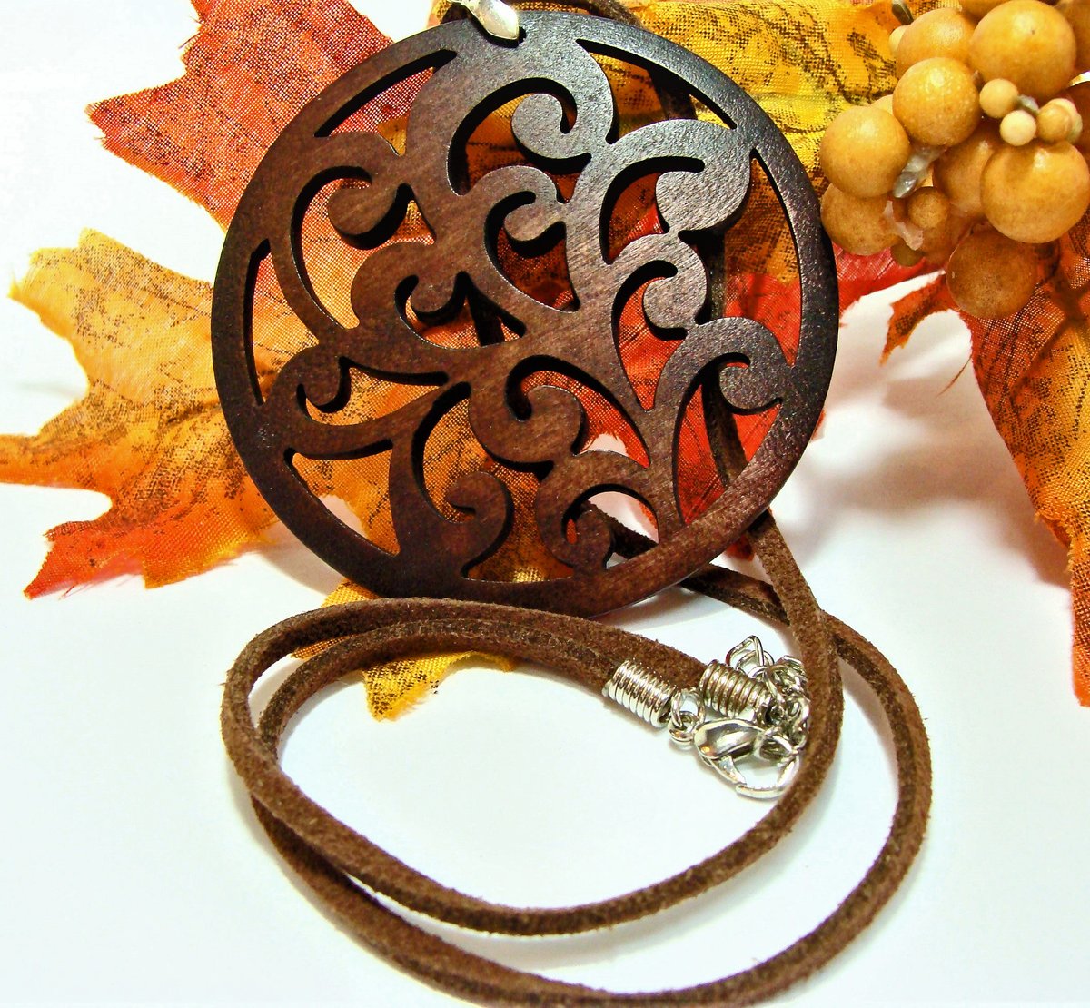 girliegals12's tweet photo. For Dad: Brown Wooden Scroll Work Pendant on a Brown Suede Necklace: https://t.co/a72HqNrpcc... #woodenscrollworkpendant #woodenpendant #brownwoodenpendant #brownsuedecord #extensionchain #adjustablelength #giftfordad #giftforhim #FathersDay #etsyhandmadejewelry #shopsmallbiz https://t.co/c2Hl4Zwn2S