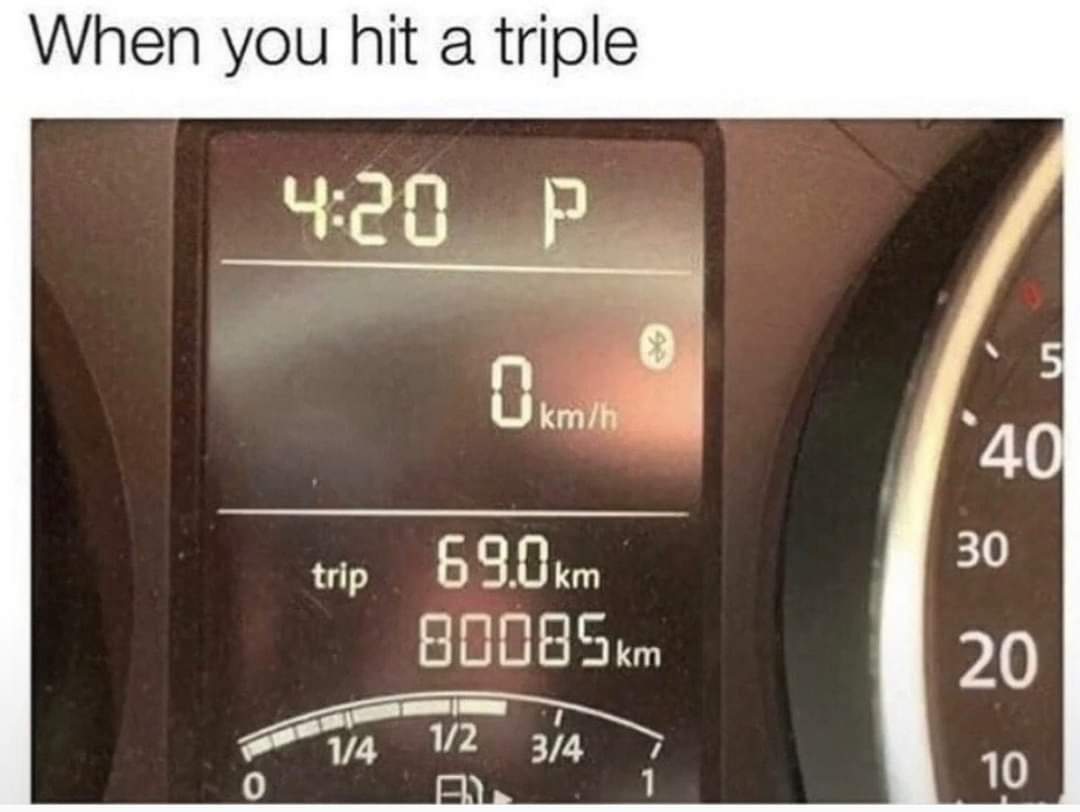 myunclesmemes's tweet photo. One in a million https://t.co/jxsVWFBnJR