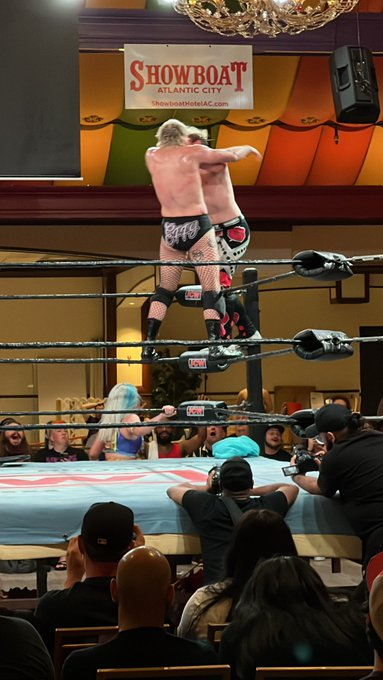 global_catch's tweet photo. -@1called_manders bat @BamSullivan

-@ThePrizeCityOG bat Grim Reefer

-GCW Tag Team Championship Match: BUSSY (@AllieKATCH &amp; @EFFYlives) (c) battent @BillieStarkz &amp; @MarcusMathers1

#JCWLoaded https://t.co/vTbeOzujRt