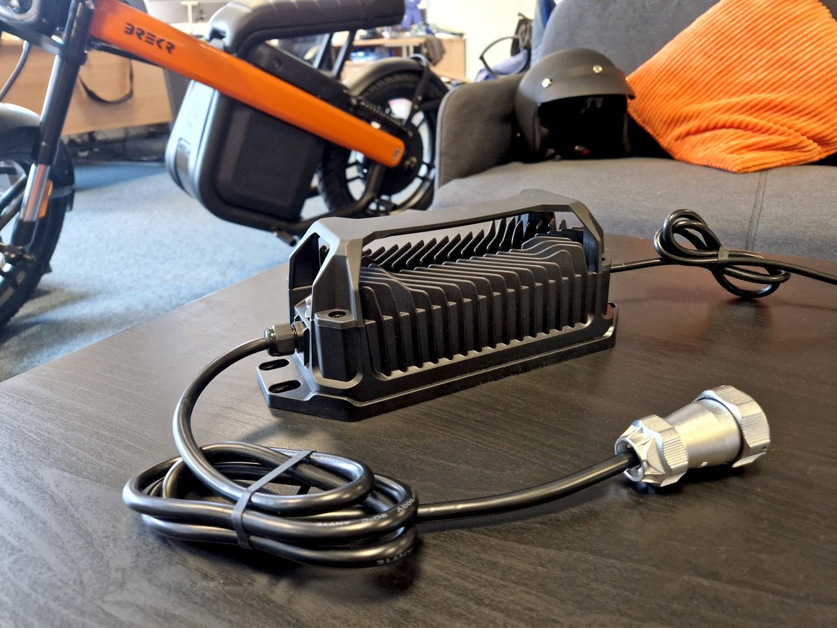 To promote our FRIWO LEV500 Li-Ion Battery Charger we now have a bespoke Mini Power Bank Version to charge your phone! ⚡📱

For a chance to get one yourself, come see us at the Vehicle Electrification Expo!*

Stand 17-610
NEC Birmingham
29-30 June 2022

#Giveaways #PROMO