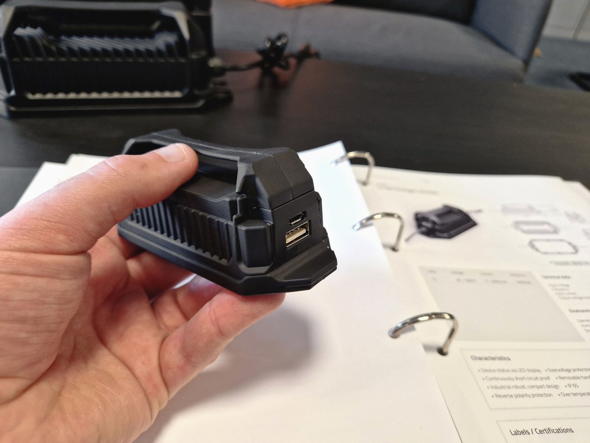 haredata's tweet photo. To promote our FRIWO LEV500 Li-Ion Battery Charger we now have a bespoke Mini Power Bank Version to charge your phone! ⚡📱

For a chance to get one yourself, come see us at the Vehicle Electrification Expo!*

Stand 17-610
NEC Birmingham
29-30 June 2022

#Giveaways #PROMO https://t.co/05v5F4XqbL