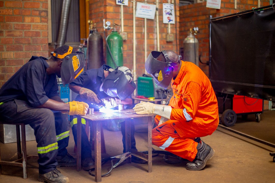 nvt_college's tweet photo. As we approach our #8thgraduation We continue to celebrate all the students who not only learn but practice what they are tought.
@TotalEnergiesUG
@EnabelinUganda
@Educ_SportsUg
@WorldSkills
@UBTEBOfficial
@dit_uganda
@YES_Ugz
#nakawavocational
#graduation2022
#education https://t.co/i7eiOS1plA