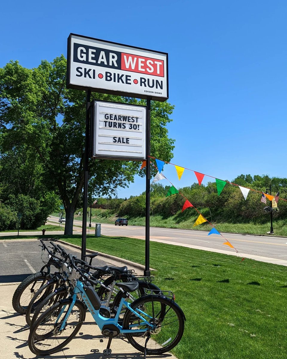 30 Years of Bringing the Fun to the Twin Cities! Congrats Jan and the team at GearWest on your 30th Anniversary of Business.  Thank you for partnering with Wai Nani for SUP Bikes and SWAG. 

buff.ly/3OdEQv1