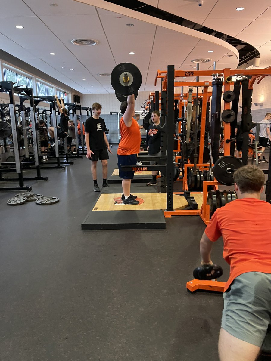 tktrojanfb's tweet photo. The 2022 season is here! https://t.co/tTAeKZkRfp