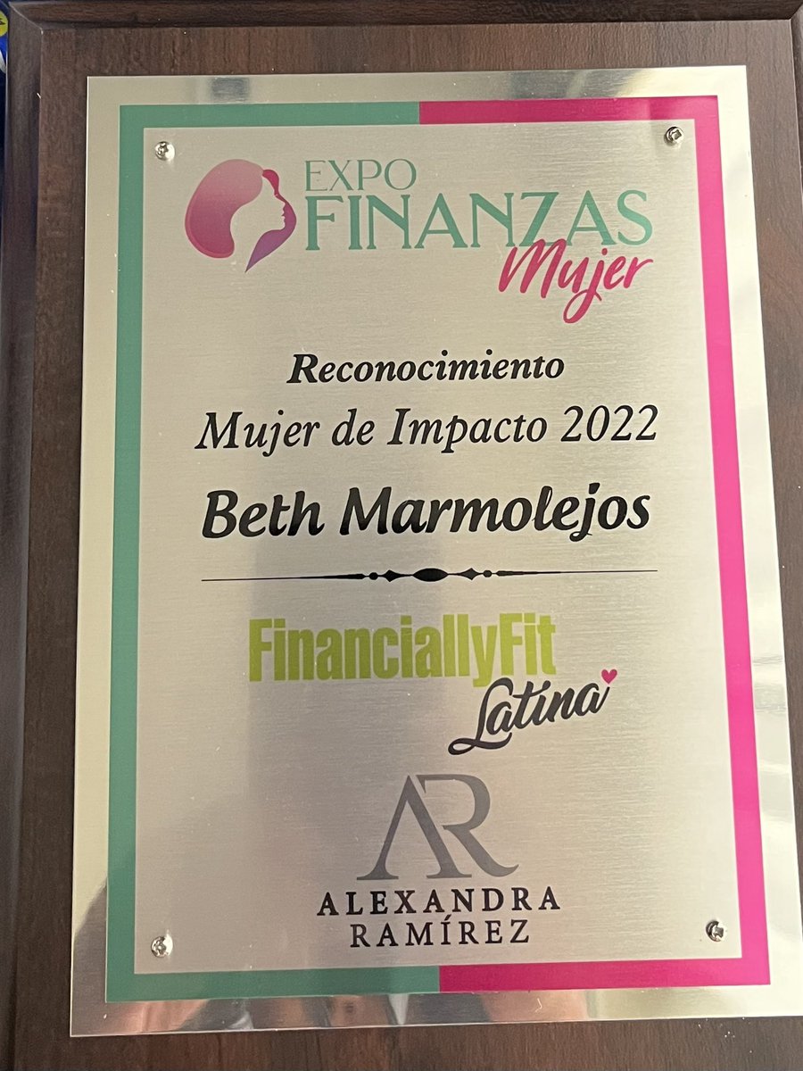BethMarmolejos's tweet photo. English:
I want to thank the renowned advisor @alexaramoficial #ExpofinanzasMujer and #FinancialFit Latina Awards for recognizing me as “Impact Woman 2022” this weekend in Miami during the 1st Finance and Business Summit for Women in the USA. 🇺🇸 https://t.co/quFzu6rL3U