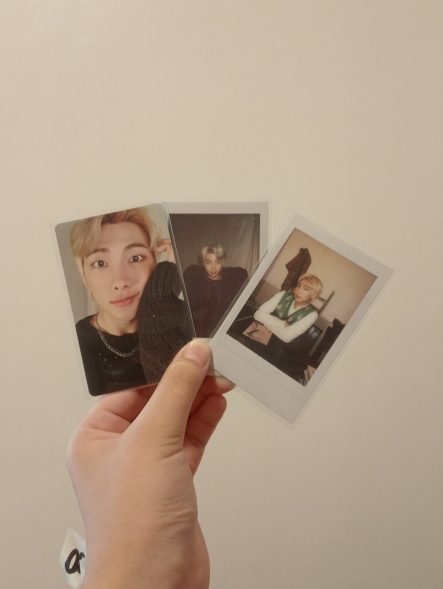 chakives's tweet photo. LOST PARCEL!!! help rt pls 🙏

hello! need help! maling parcel na receive nung buyer ko 😭 if ever na receive niyo po yung ganto: flash, oppo a55 box - nj deco kit, tapos may "charlene" sa note. PLEASE PLEASE SEND ME A DM 🥺🤧😭 https://t.co/lyzsRnbxUF