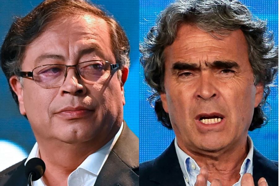 UltimaHoraBLU's tweet photo. #Atención “Yo por Gustavo Petro no voto”: Sergio Fajardo #MañanasBLU https://t.co/4pM0rZTTGq https://t.co/X6omfKCB9y