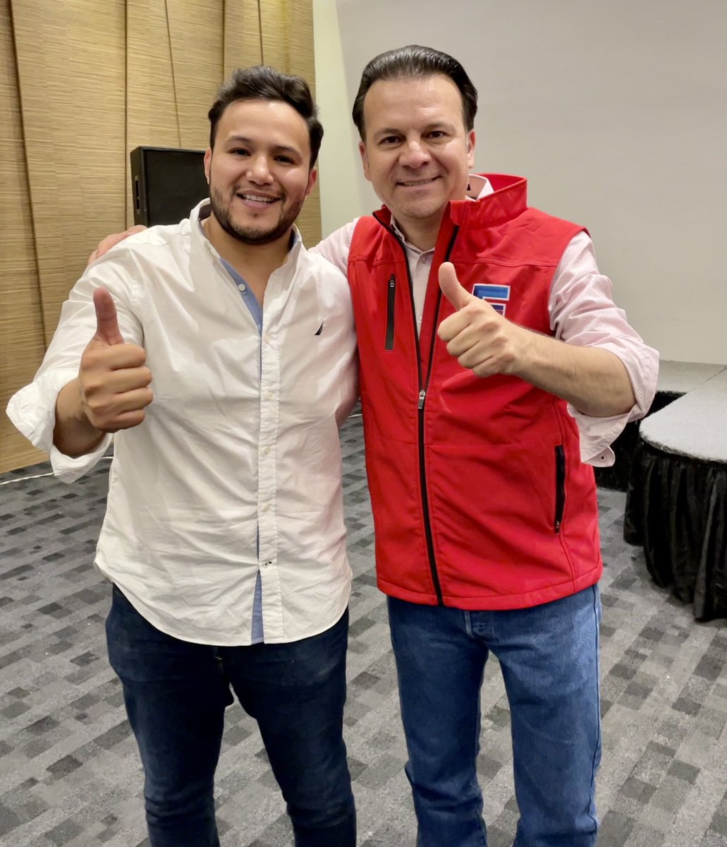 ¡Buenos días! ☀️ 

Acuérdense que todos los días son martes, a las 10am. 

¡Qué orgullo y qué honor!

#EstebanGobernador <a href="/EVillegasV/">Esteban Villegas V.</a>