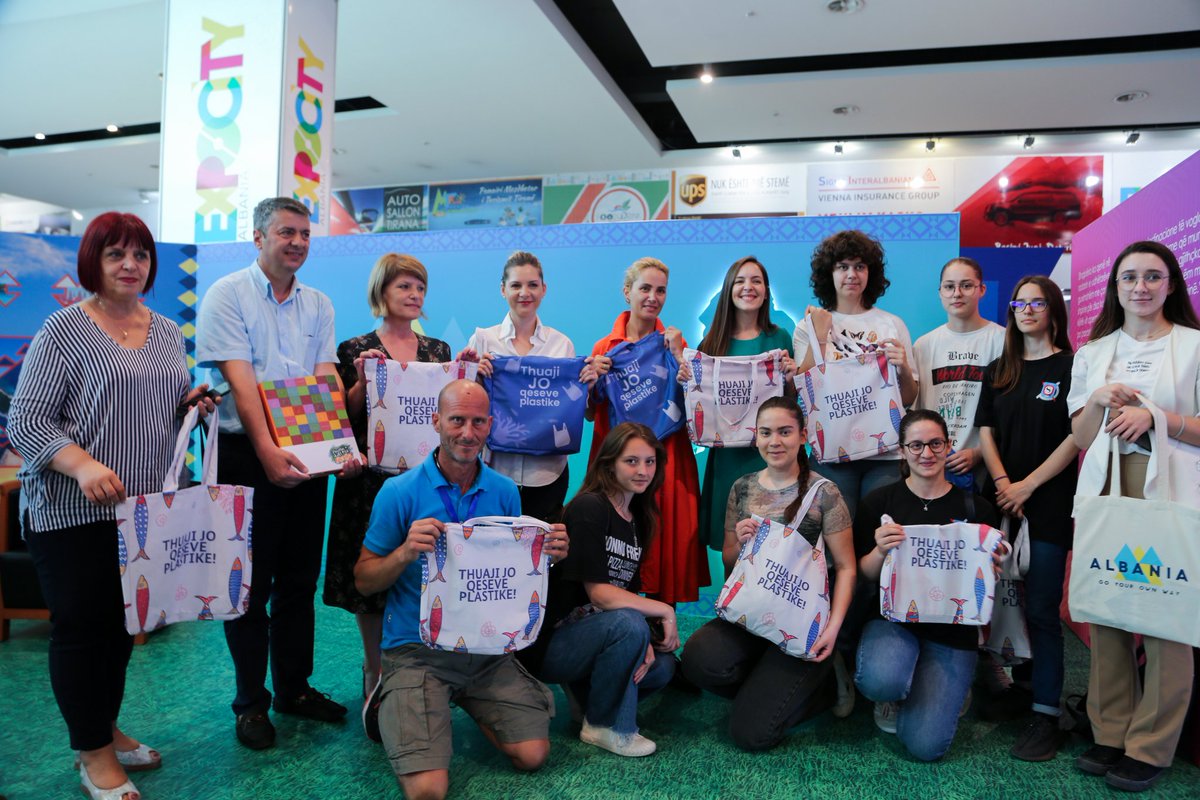 turizmit's tweet photo. 📍 Edicioni i 4-rt i Panairit të Turizmit, “ITE Days 2022”, panairi më i madh në Ballkan!
👉 03/06/2022

#pushonëshqipëri #promovoshqiperine
#ZbuloningjyrateShqipërisë🌈
#NdajKujtimetMeNe
#VisitAlbania✈️
#SmileAlbania🙂 
#shqiperi 
#pushoshqip #udhetoshqip #destinacionetemia https://t.co/ubP6e008wi