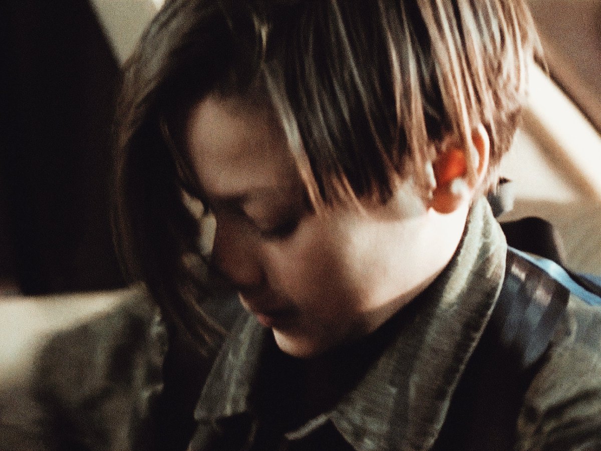 エドワードファーロング⠀髪型⠀検索⠀⌕