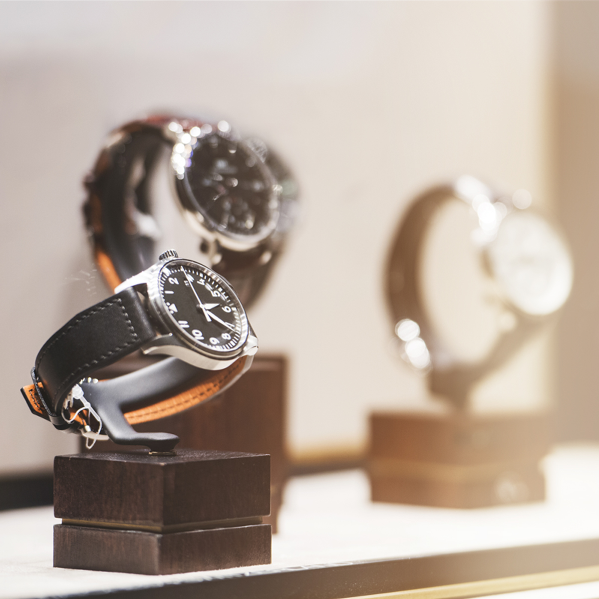 L&S Lighting tweet media