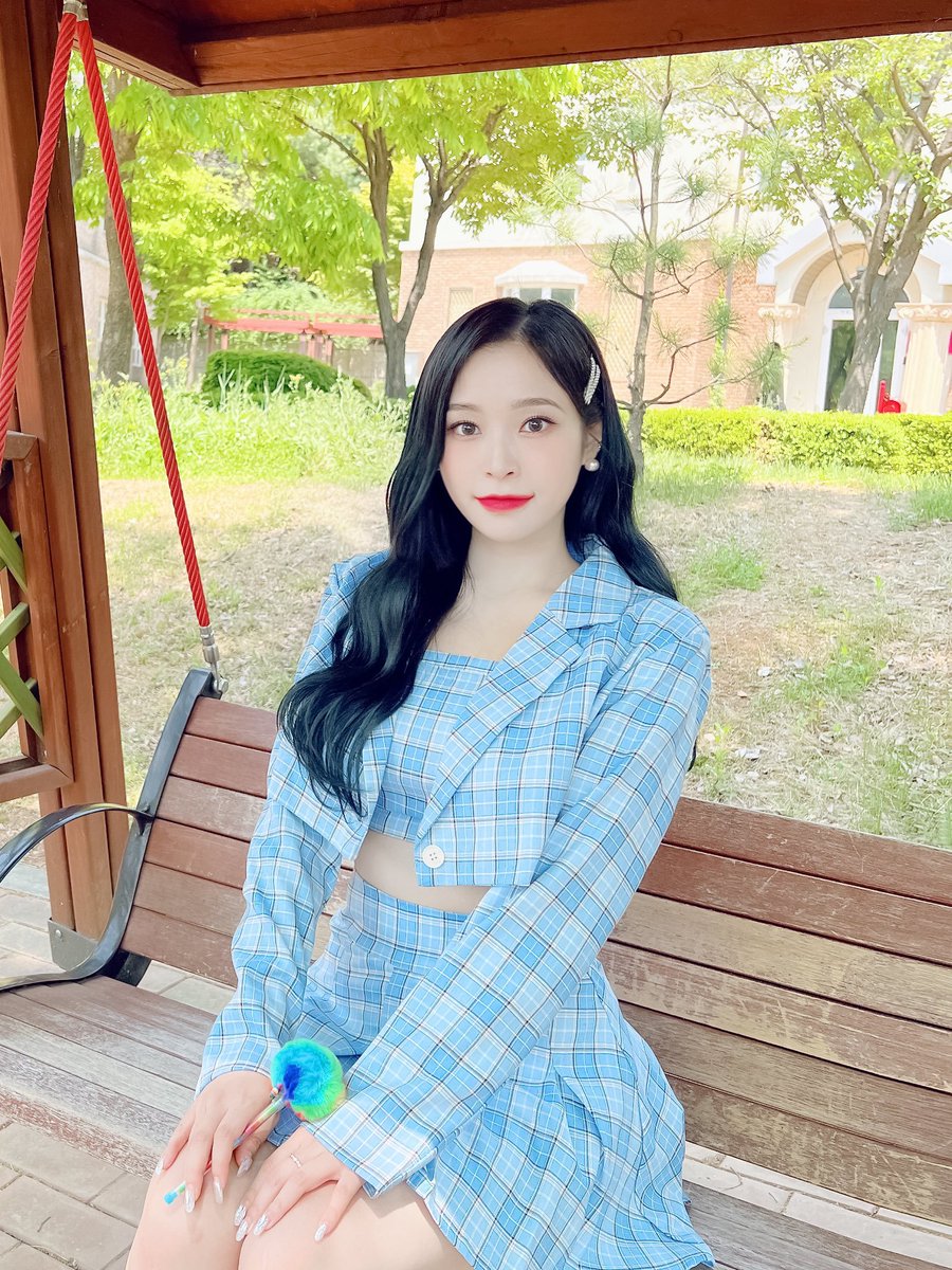 justbefriendd's tweet photo. ยอมกลับมาถ่ายรูปสวยๆให้แล้ว!🍭✨ https://t.co/TzUJJNZ5RF