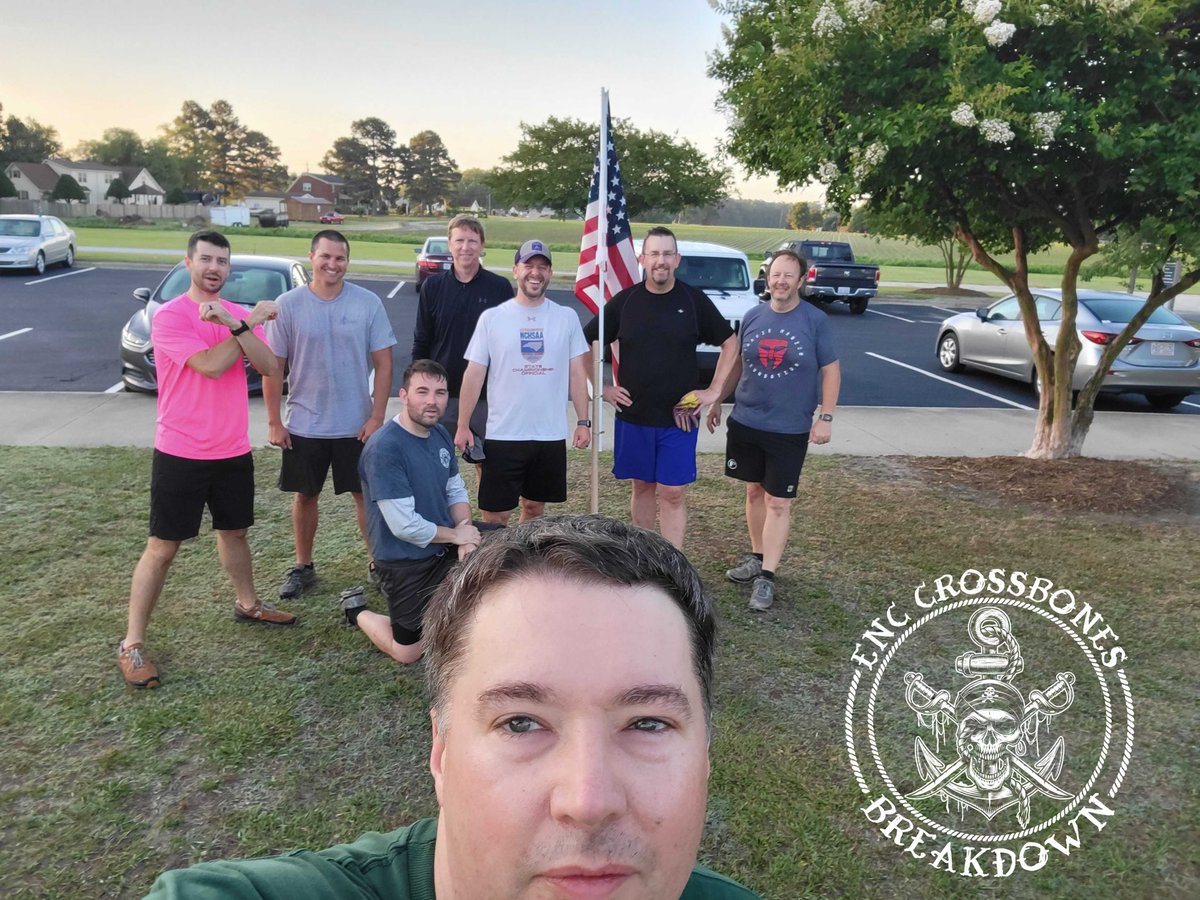 F3ENC's tweet photo. 31 PAX pushed the #accelerator:

8 @ #breakdown 
16 @ #firstaid 
3 @ #thecollardpatch 
4 @ #aboynamedsue 

#f3enc 
#f3nation 
#f3counts https://t.co/ND7kJlSJca