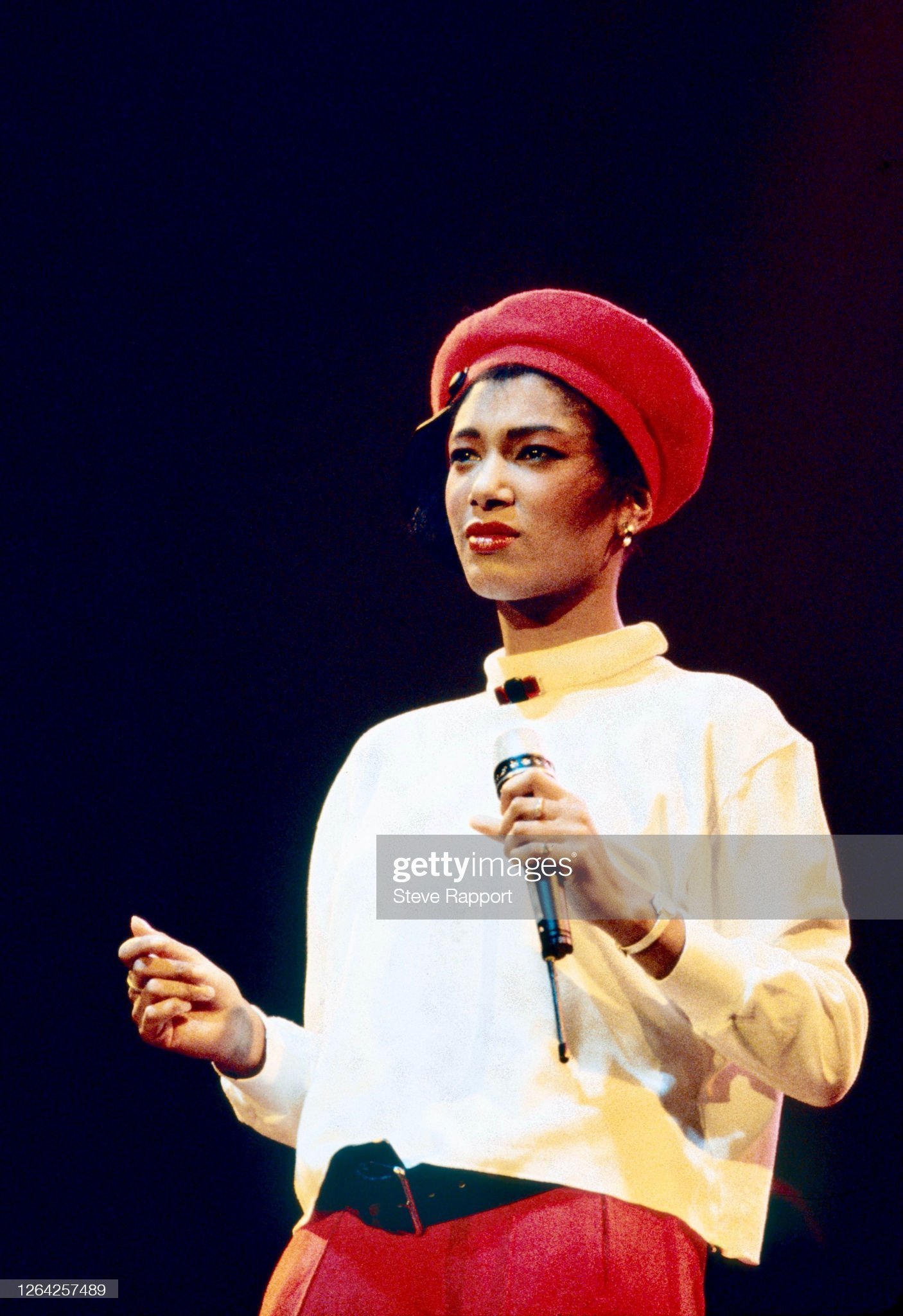 Paul Weller News

Happy Birthday, Ms. Dee!   : © Steve Rapport 