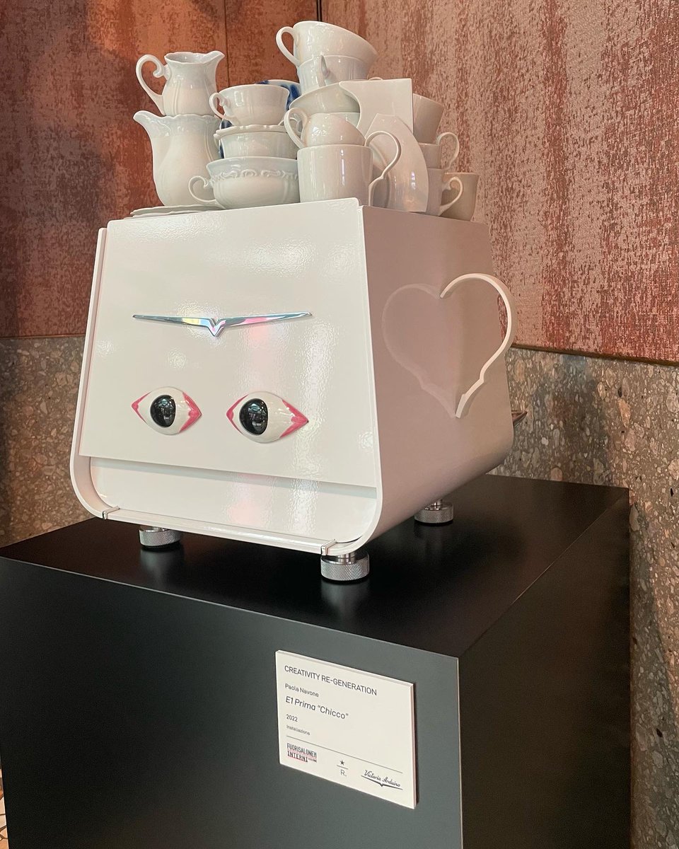 victoriaarduino's tweet photo. Here more details on the installations by Paola Navone, Sara Ricciardi and Serena Confalonieri

Three unique creative interpretations of the #EagleOnePRIMA for the project Creativity Re-Generation
We are at #StarbucksReserveMilan
The #MilanoDesignWeek has started! https://t.co/tqZZTkkyUw