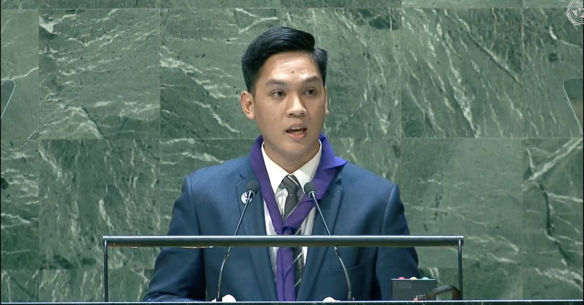 Annie Weaver tweet media