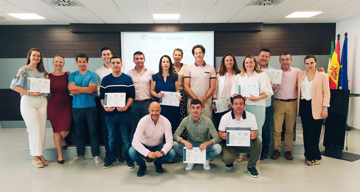 Día de celebrar el final (o el principio) del proceso de aprendizaje compartido en @vegenatHC.

Tras meses de formación, hemos disfrutado mucho de los trabajos presentados. Ya tenéis vuestra "Certificación en Liderazgo Facilitador". Enhorabuena, chic@s, sois grandes.

#Talentia