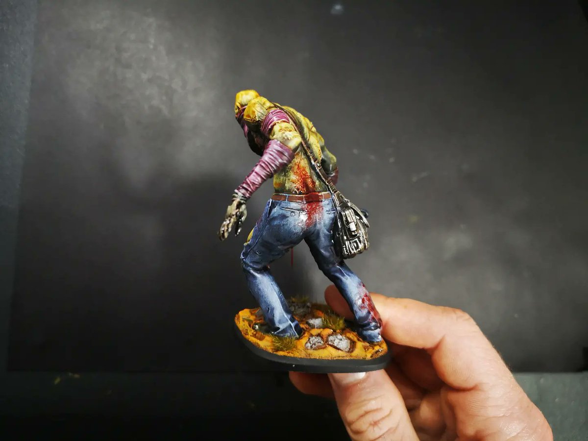 PlasticCanvas_'s tweet photo. Lost Boy from Gatefall is done. Quick and dirty paintjob with mostly washes over a zenithal undercoat π
#miniatures #minis #miniaturepainting #boardgames #tabletop #art #painting #paintingminis #gatefall #warhammer #warhammer40k #aos #WarhammerCommunity #paintingwarhammer https://t.co/K8ZONxFqBS