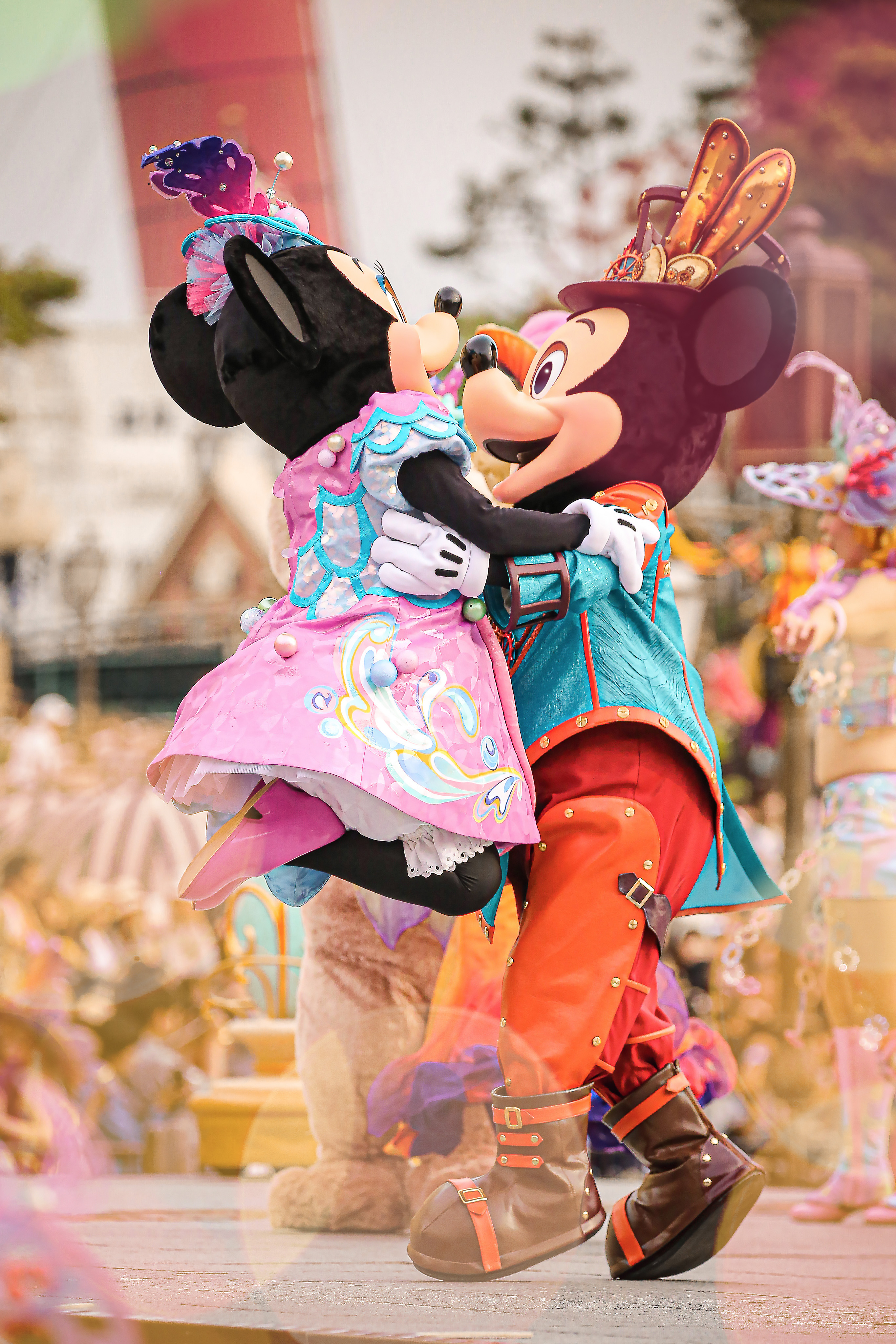 Daiki 東京ディズニーシーのイースターで 印象的だったラブラブなカップルのリフト T Co Bwvo4oedqg Twitter