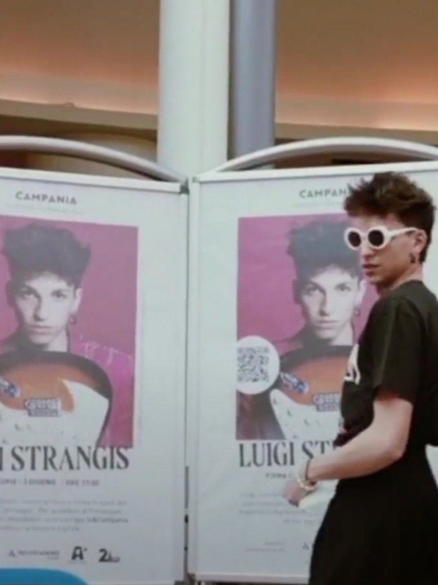 _Always11's tweet photo. Gg gli ascolti stanno calando
Lui
Stream 🔥 #streamstrangis #luigistrangis #luigi #strangis #StrangisEp https://t.co/zBHcA66Swg