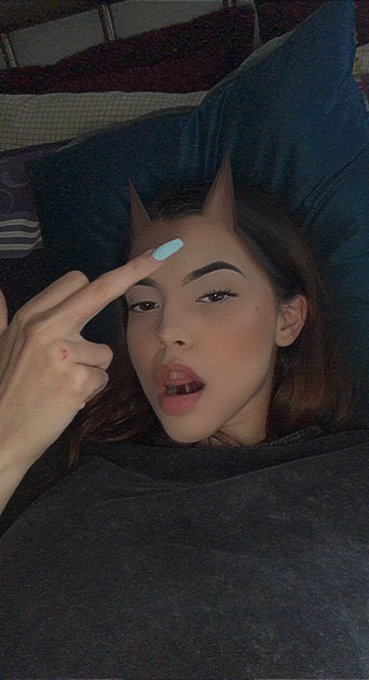 Sleep on me, or I&rsquo;ll have an attitude. 😘 https://t.co/jTErfhU7ZM<a href="/tag/snapchat"class="tags"><span>#snapchat</span></a><a href="/tag/sex"class="tags"><span>#sex</span></a><a href="/tag/teen"class="tags"><span>#teen</span></a><a href="/tag/porn"class="tags"><span>#porn</span></a><a href="/tag/ass"class="tags"><span>#ass</span></a><a href="/tag/hoe"class="tags"><span>#hoe</span></a><a href="/tag/horny"class="tags"><span>#horny</span></a><a href="/tag/pussy"class="tags"><span>#pussy</span></a>
